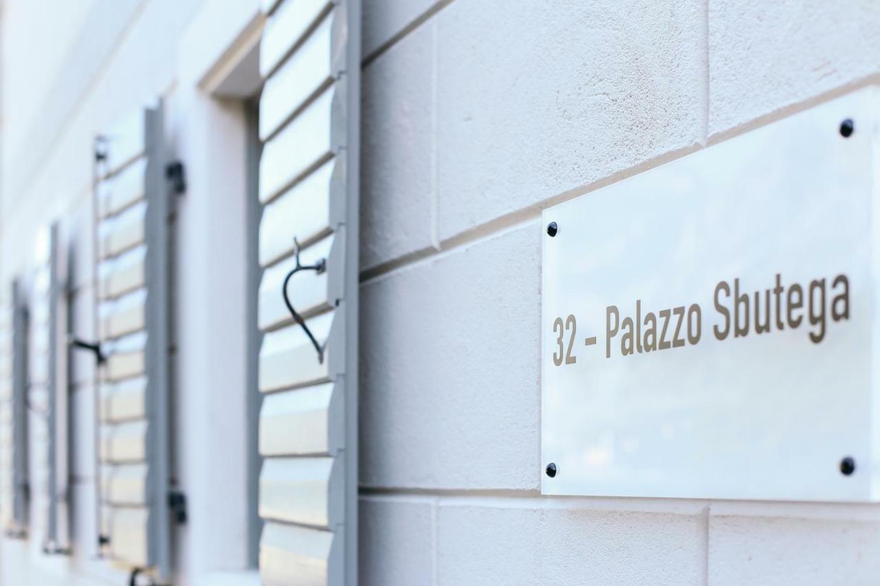 Bed and Breakfast Palazzo Sbutega Kotor Exterior foto