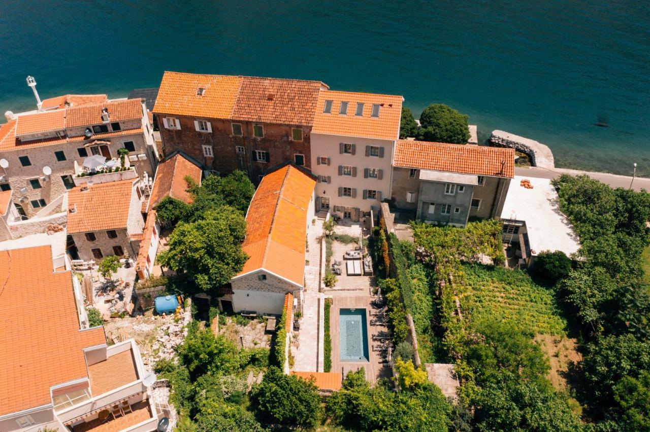 Bed and Breakfast Palazzo Sbutega Kotor Exterior foto